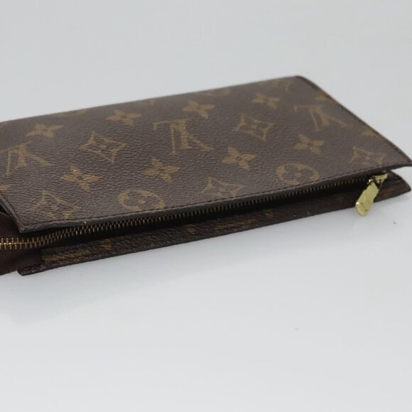 LOUIS VUITTON Monogram Bucket GM Accessory Pouch - Picture 5 of 16